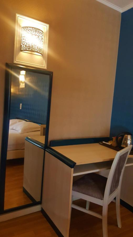 Modern'Hotel Valenciennes Zewnętrze zdjęcie