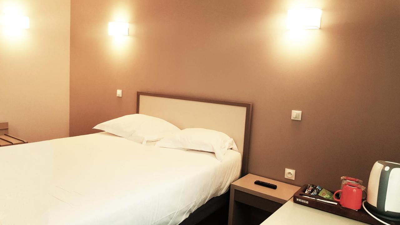 Modern'Hotel Valenciennes Zewnętrze zdjęcie