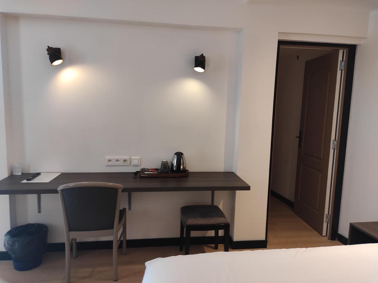 Modern'Hotel Valenciennes Zewnętrze zdjęcie